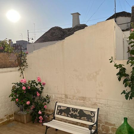 לינה וארוחת בוקר אלברובלו Nido Di Pietra-Dimora In Centro מראה חיצוני תמונה