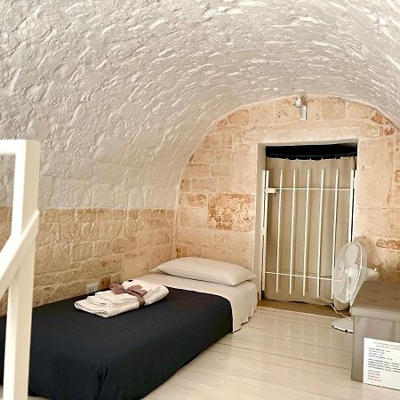 לינה וארוחת בוקר אלברובלו Nido Di Pietra-Dimora In Centro מראה חיצוני תמונה
