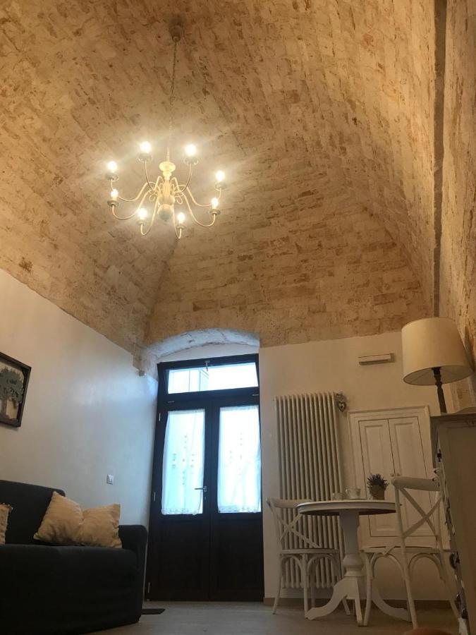 לינה וארוחת בוקר אלברובלו Nido Di Pietra-Dimora In Centro מראה חיצוני תמונה