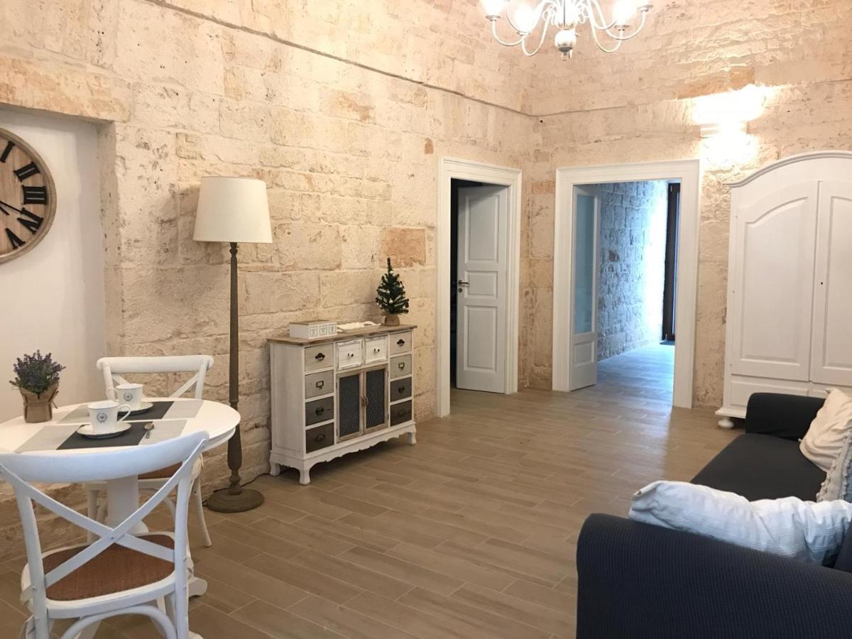 לינה וארוחת בוקר אלברובלו Nido Di Pietra-Dimora In Centro מראה חיצוני תמונה