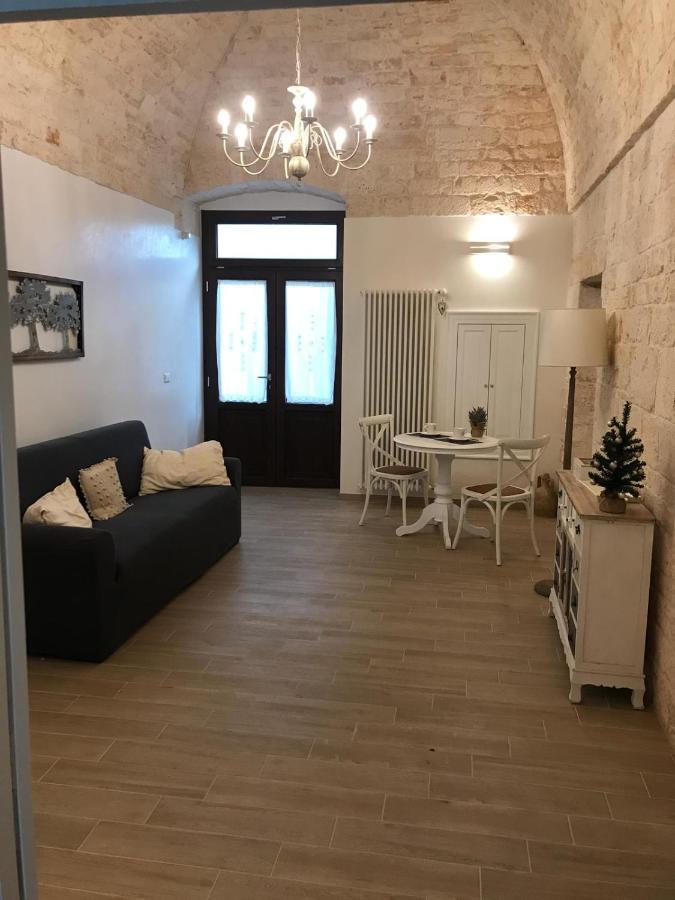 לינה וארוחת בוקר אלברובלו Nido Di Pietra-Dimora In Centro מראה חיצוני תמונה