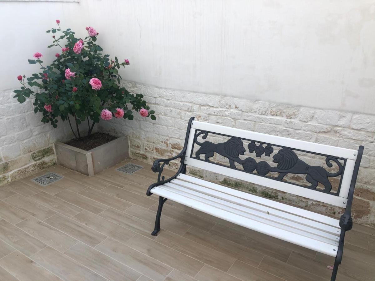 לינה וארוחת בוקר אלברובלו Nido Di Pietra-Dimora In Centro מראה חיצוני תמונה