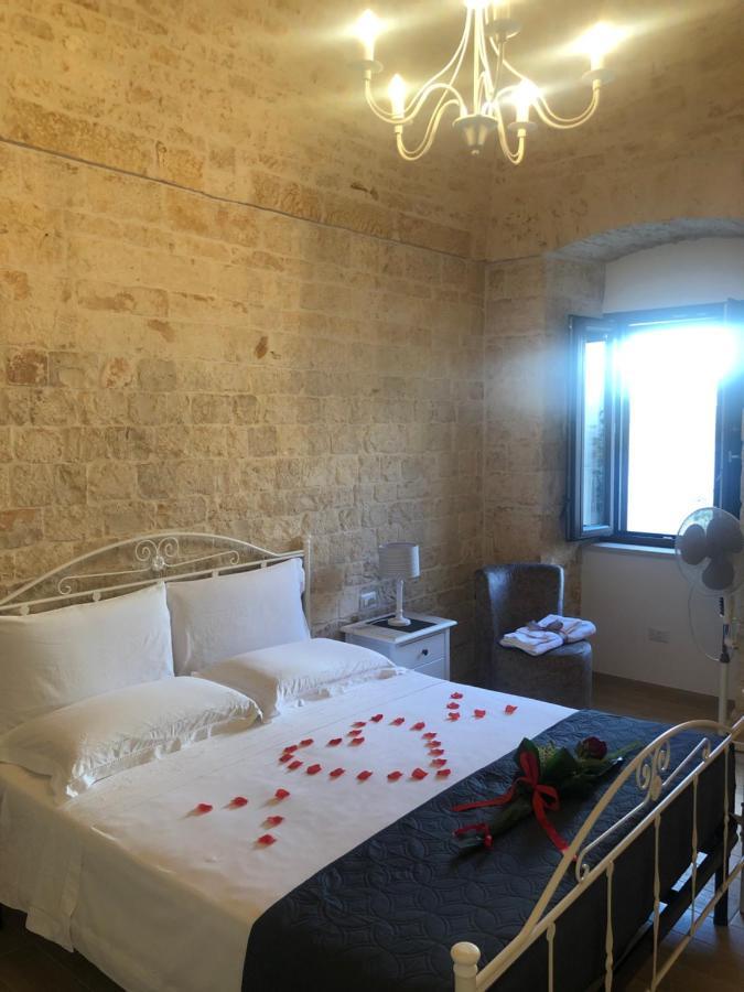 לינה וארוחת בוקר אלברובלו Nido Di Pietra-Dimora In Centro מראה חיצוני תמונה
