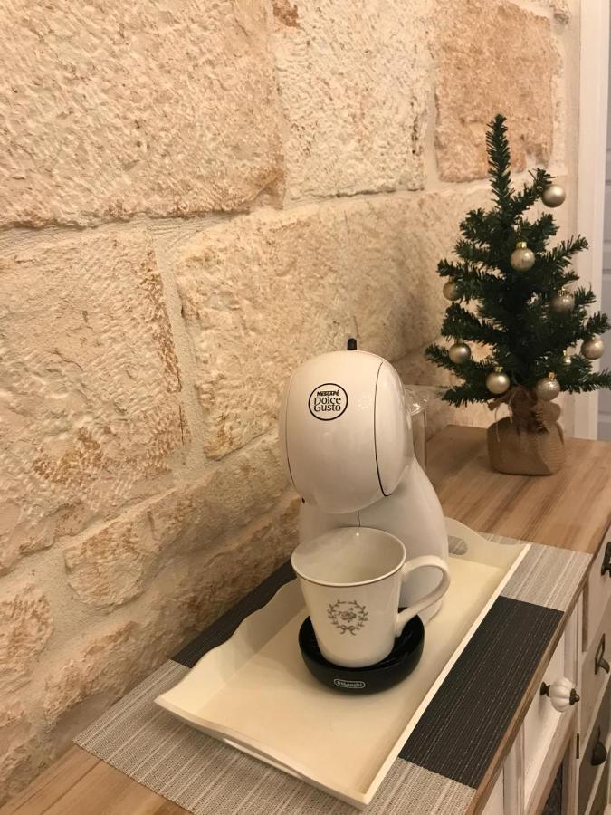 לינה וארוחת בוקר אלברובלו Nido Di Pietra-Dimora In Centro מראה חיצוני תמונה